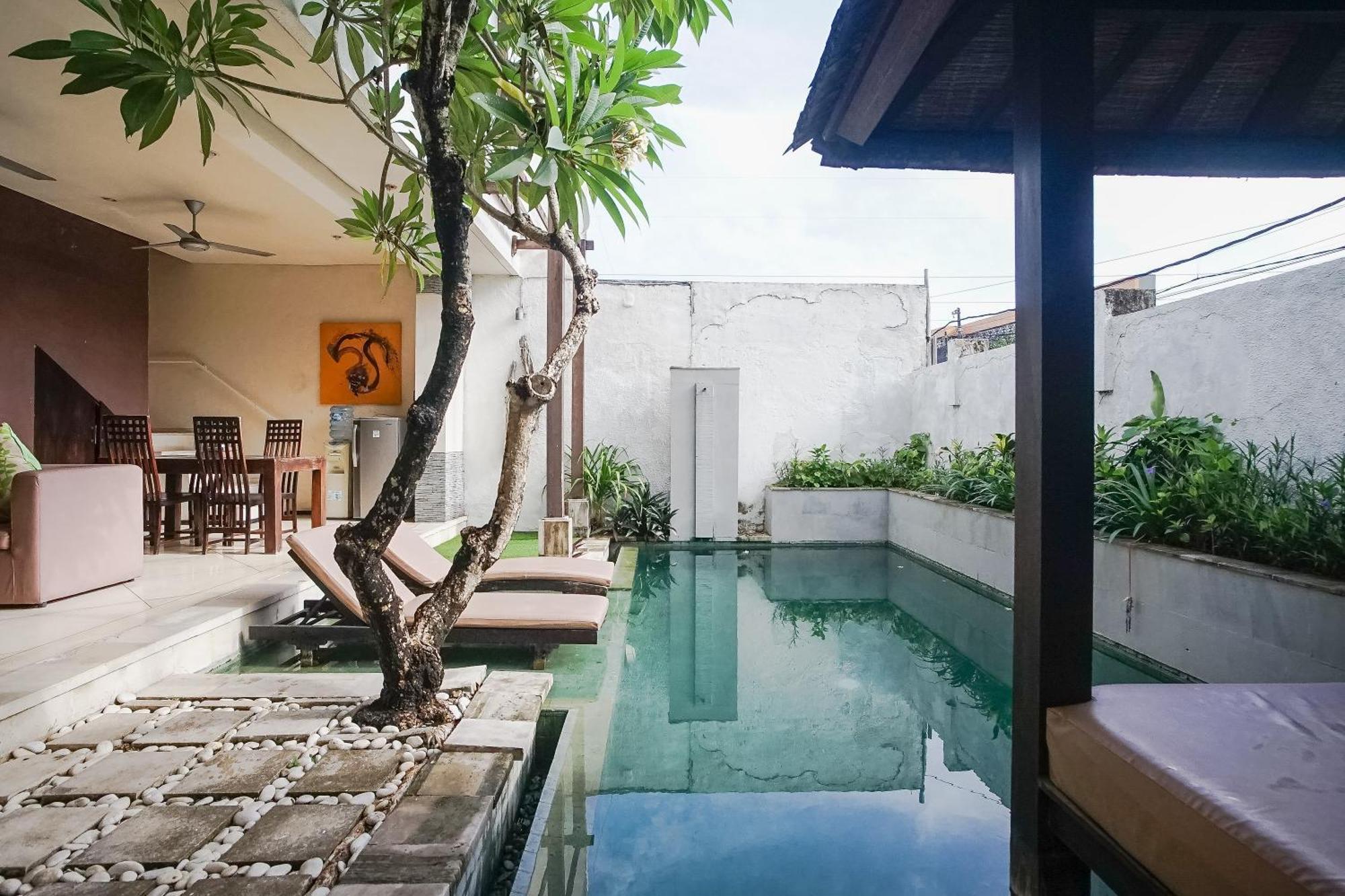 Queen Rose Villa & Spa Jimbaran Dış mekan fotoğraf