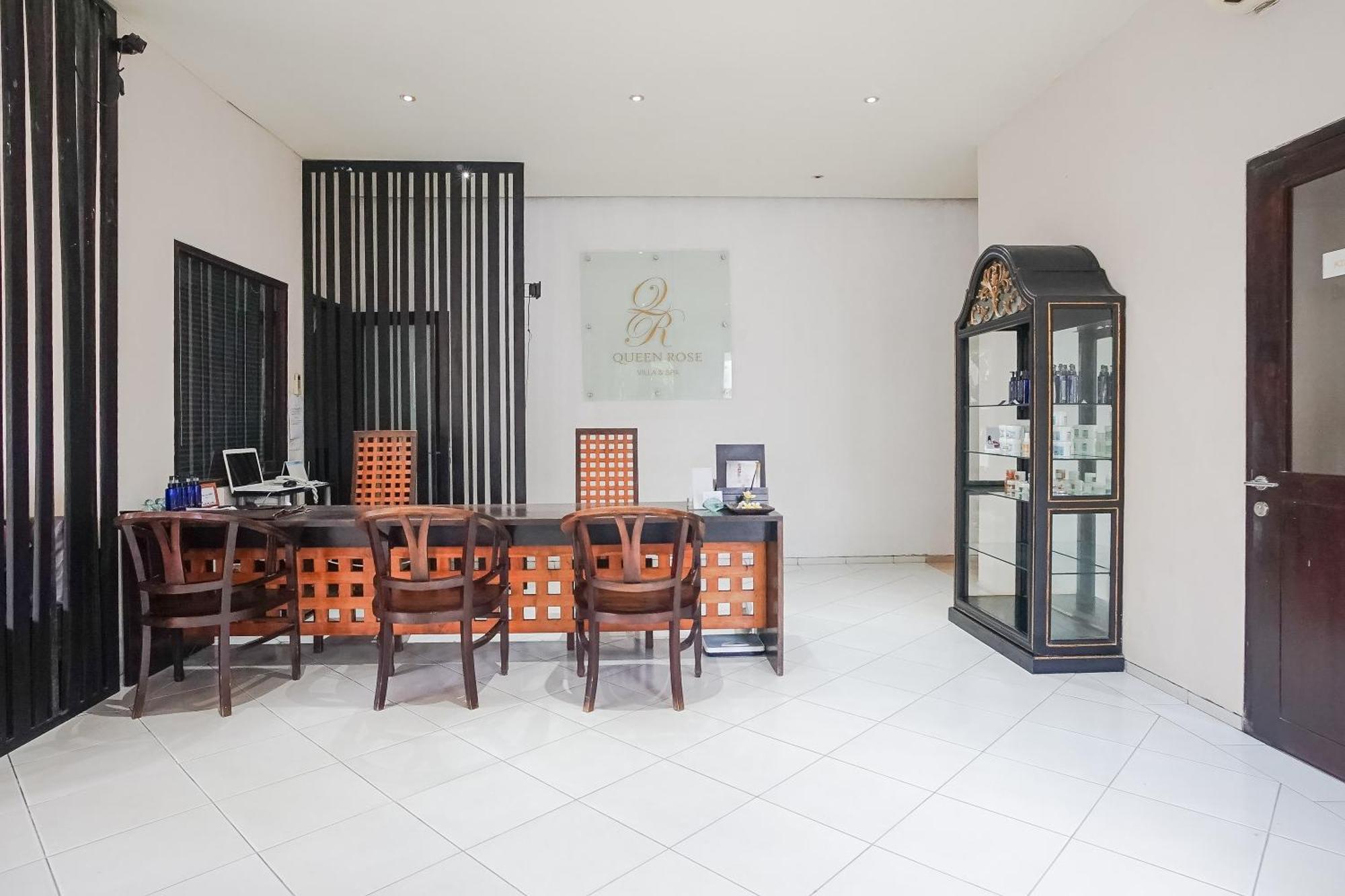 Queen Rose Villa & Spa Jimbaran Dış mekan fotoğraf